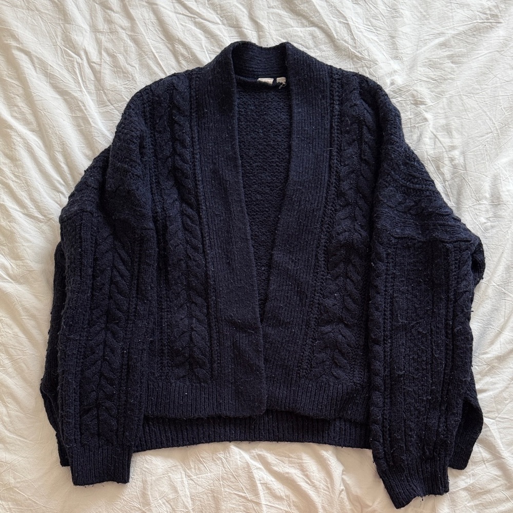GAP Women's Dark Blue Cable Knit Cardigan